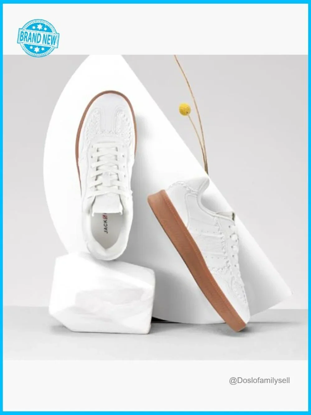 Lace-Up Fashion Sneakers Ribbon Detail Memory Foam Arch Support Casual Tennis
